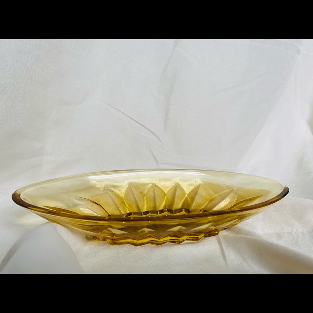 Vintage Yellow Citrine depression glass bowl